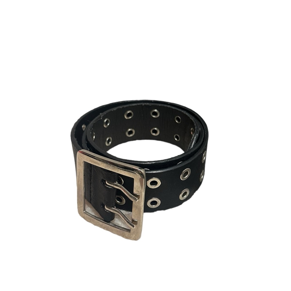 Black Keyhole Belt